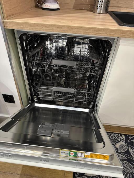 Le Briand Appartement 4Etoiles Nancy Thermal Cosy Avec Terrasse Wifi Kültér fotó