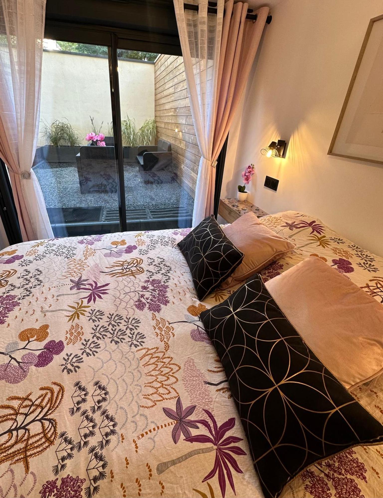 Le Briand Appartement 4Etoiles Nancy Thermal Cosy Avec Terrasse Wifi Kültér fotó